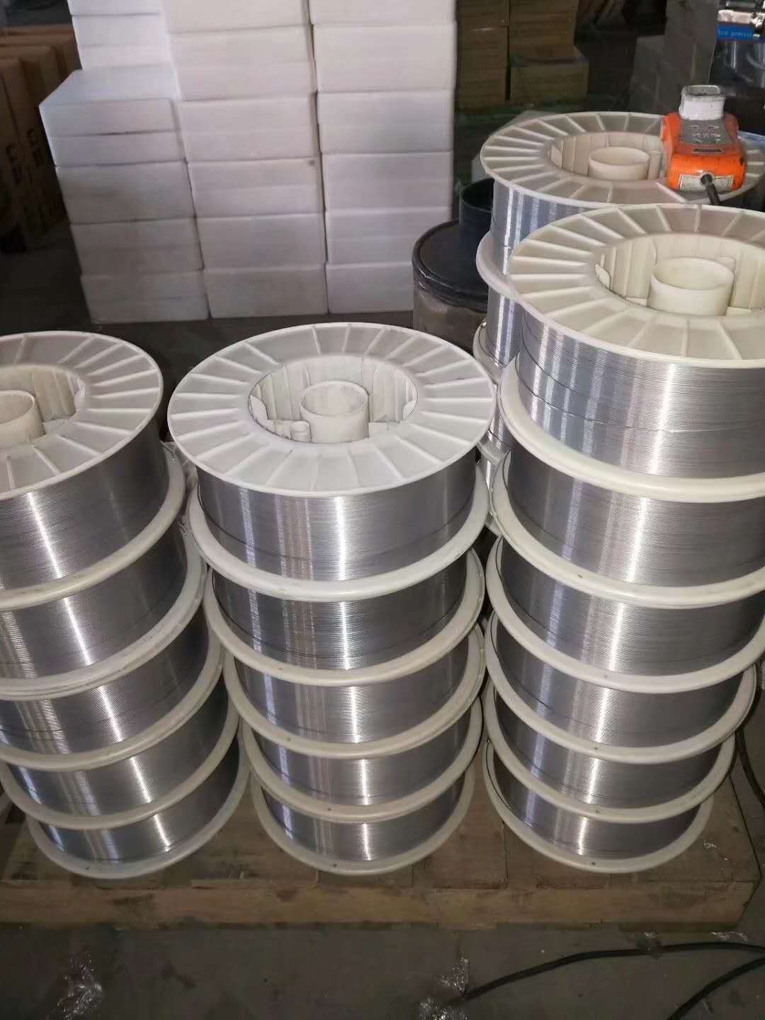 耐磨焊丝厂家耐磨药芯焊丝批发ER420厂家供应