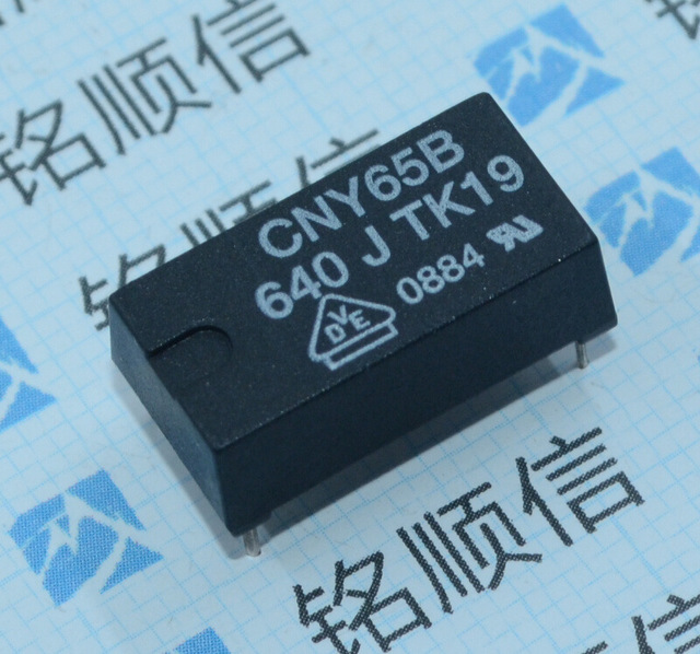 CNY65B 出售原装 光电耦合器 DIP4直插 深圳现货供应