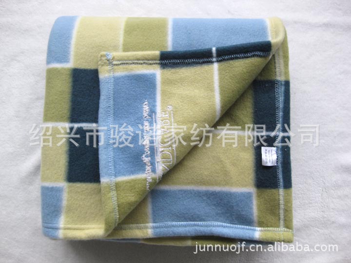 绍兴市骏诺家纺厂家供应订做圆网印花格子双面绒毛毯示例图6
