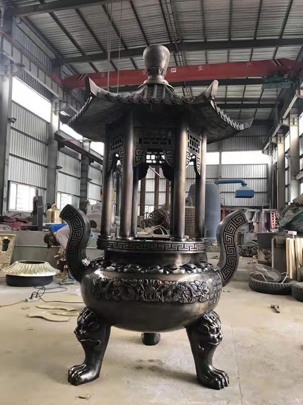 香炉 本厂专业铸造铸铁圆形带盖香炉 铸铜圆形六龙柱香炉 仿古圆形宝鼎香炉