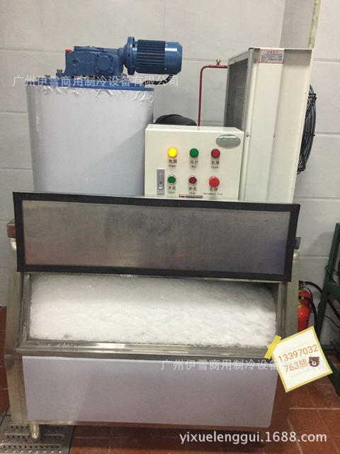 威海500公斤风冷片冰机 海鲜片冰机 超市鳞片冰机500kg图片