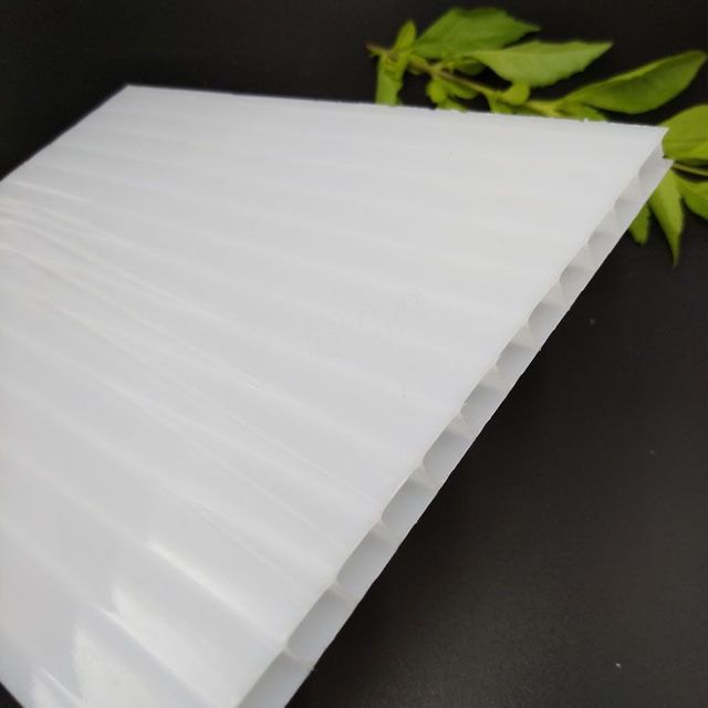 聚碳酸酯PC透明阳光板 乳白色阳光板 10mm库存现货批发质保十年