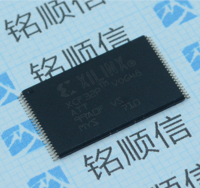 XCF32PVOG48C TSOP48 XCF32PFSG48C FBGA48可编程存储器芯片