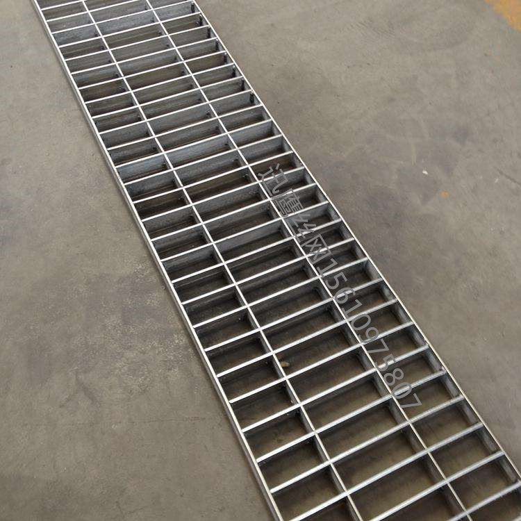 锯齿形格栅板 钢格栅板厂家  合肥市平台踏步方格网示例图10
