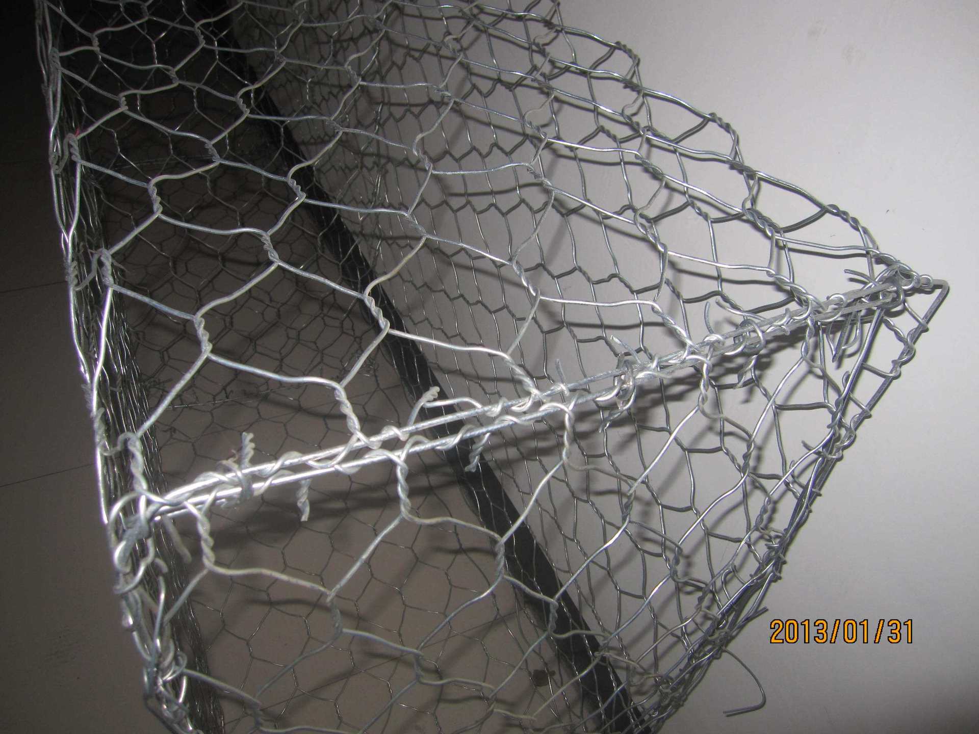 金诺石笼网实体厂家 热镀锌防汛铅丝笼生产 铅丝笼网箱现货供应示例图5