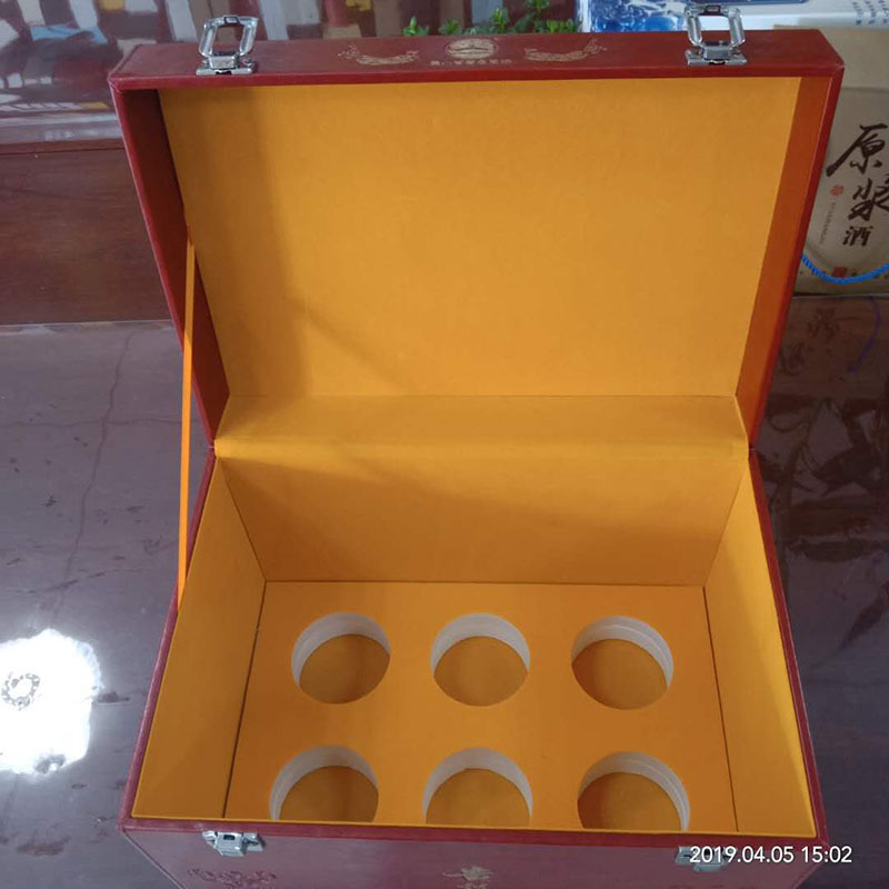 皮质酒盒包装高档皮制礼品盒厂家供应订做示例图7