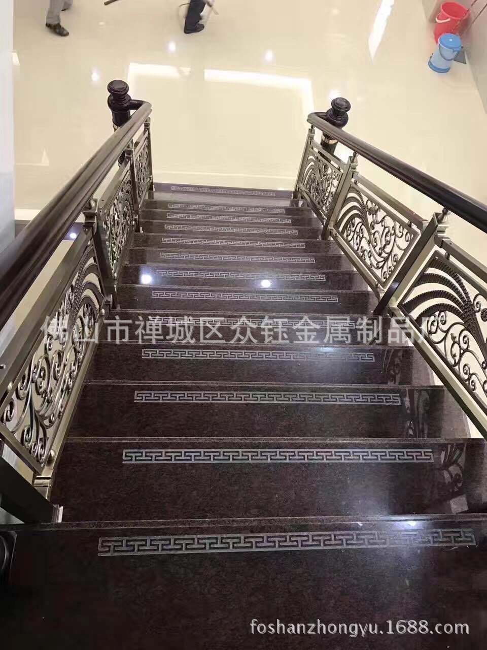 厂家直销 霸气青古铜九舞凤天楼梯护栏源于铝板雕刻示例图3