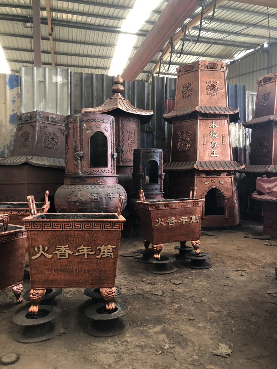 香炉 温州慈宏生产厂家批发道观香炉 长方形带盖香炉 长方形八龙柱香炉