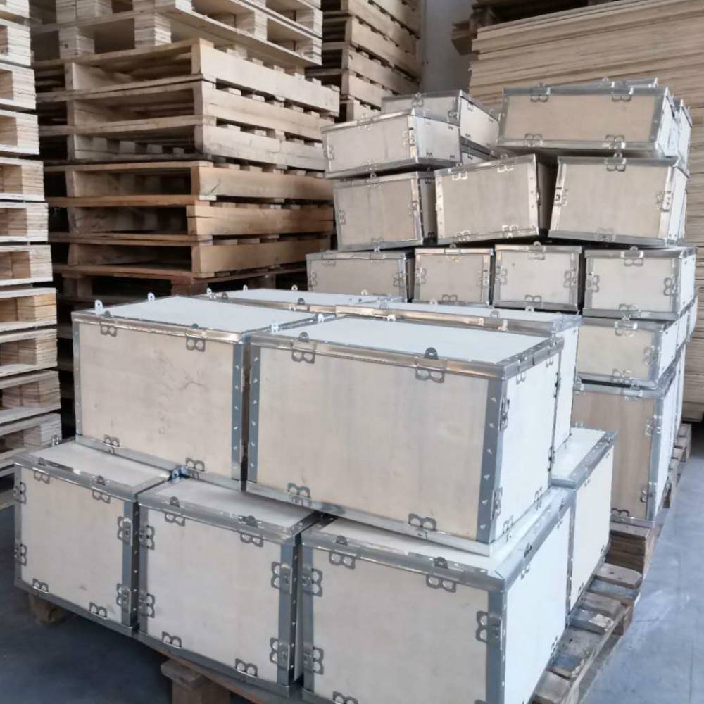 无锡钢带木箱包装厂，太行木业钢边箱定做，量大优惠