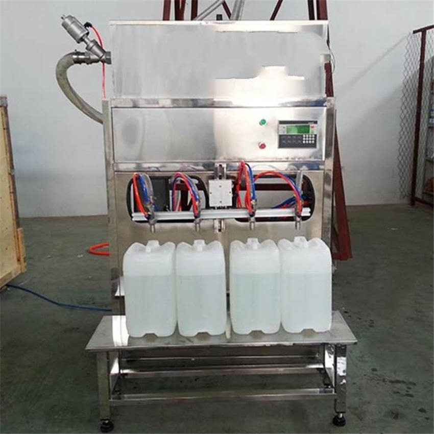 保定非标定制玻璃水灌装机   DGZL-2自流式尿素液灌装机