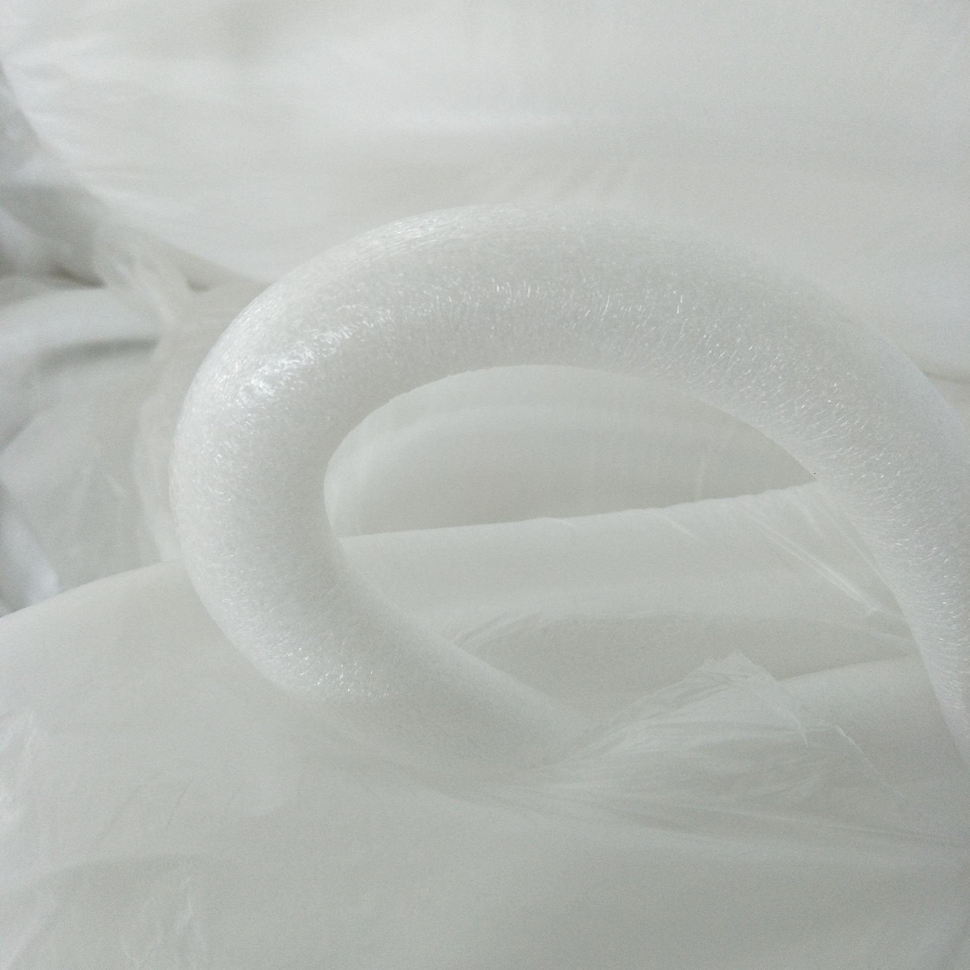 科迅厂家供应聚氨酯防腐保温管发泡时用的填缝泡沫棒 #25白色填缝白色加密珍珠棉棒 珍珠棉实心棒图片