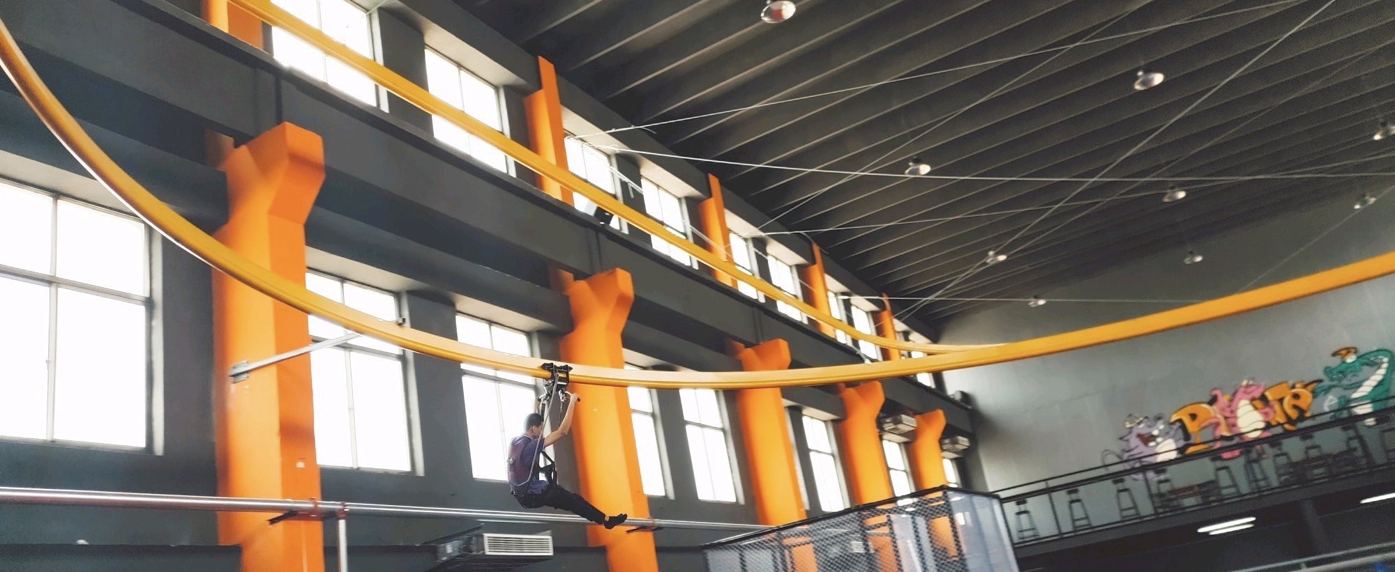 飞特网红大型组合蹦床 蹦床 网红桥游乐设备设备定制自有工厂