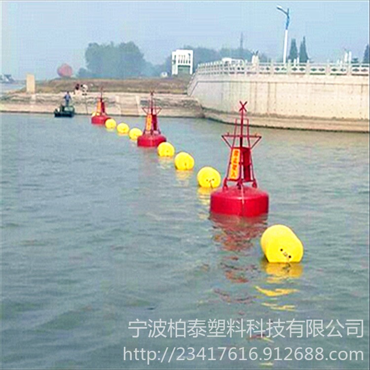 张家港禁航浮标 球体警示围栏 饮用水源保护浮筒图片