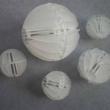 海成塑料多面空心球现货供应  废气塔多面空心球  娄底多面空心球市场发展现在分析