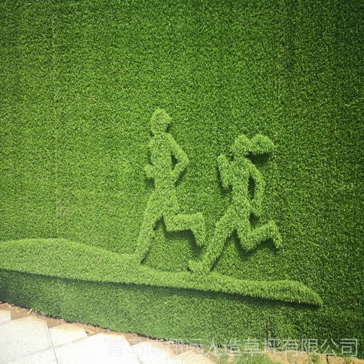 绿色建筑工地人造草坪围栏 楼盘人造植物草坪围挡 人工草坪护栏