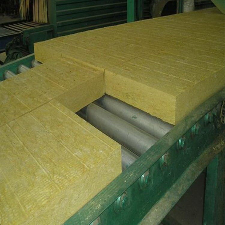 岩棉板容重规范 100K密度岩棉板价格 悦盈彩钢夹心保温板批发