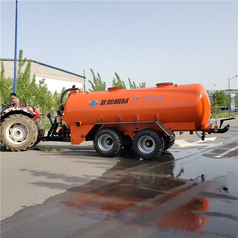 山东厂家沼液洒肥机  牛场专用拖拉机沼液洒肥车  液态有机肥洒肥车