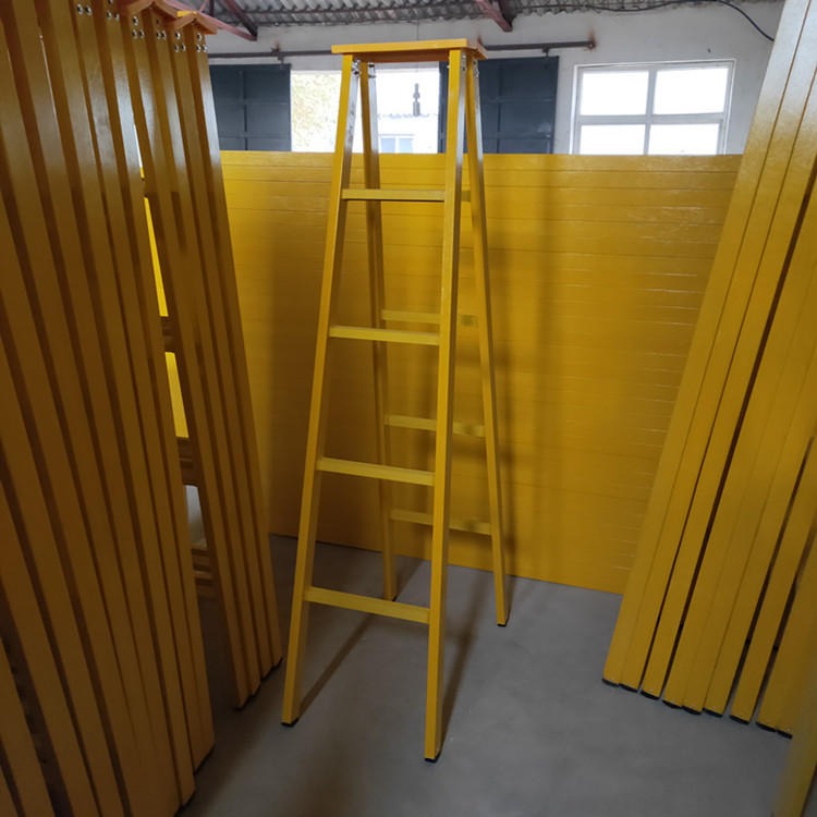河南玻璃钢人字梯 英威登高梯规格生产 5米单梯型号种类