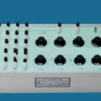 FF绝缘电阻表标准电阻器高阻箱中西器材 型号:XC23B-ZX79F  库号：M398790