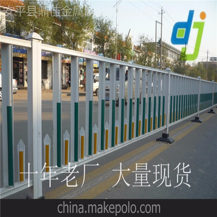 锌钢护拦 上海锌钢栏杆 锌钢护拦厂 锌钢栏杆厂 方钢护栏 国标质量图片