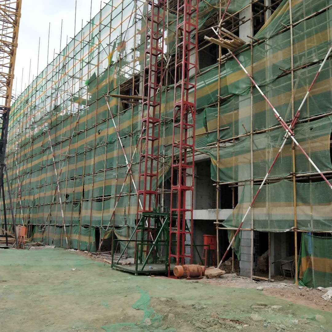 广西省龙门架，建筑工地提升物料，建筑施工升降机，SSE150龙门架批发厂家