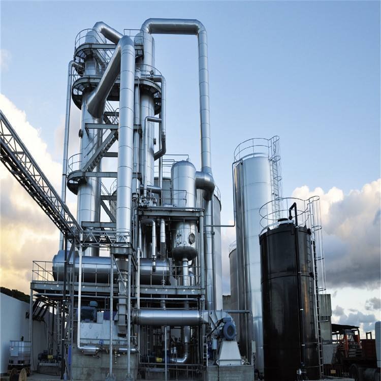 回收工业三效二手蒸发器    钛材二手蒸发器    5立方二手蒸发器   四效降膜蒸发器