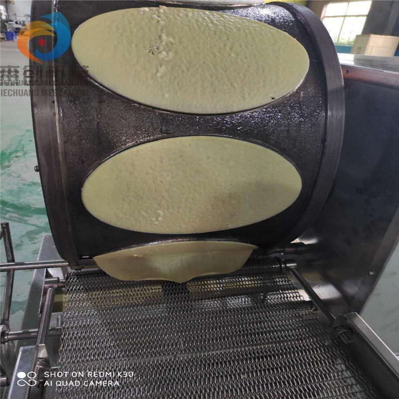 自主研发加热烤鸭饼机 加工定制春卷皮设备 多功能小型方形春卷皮厂家