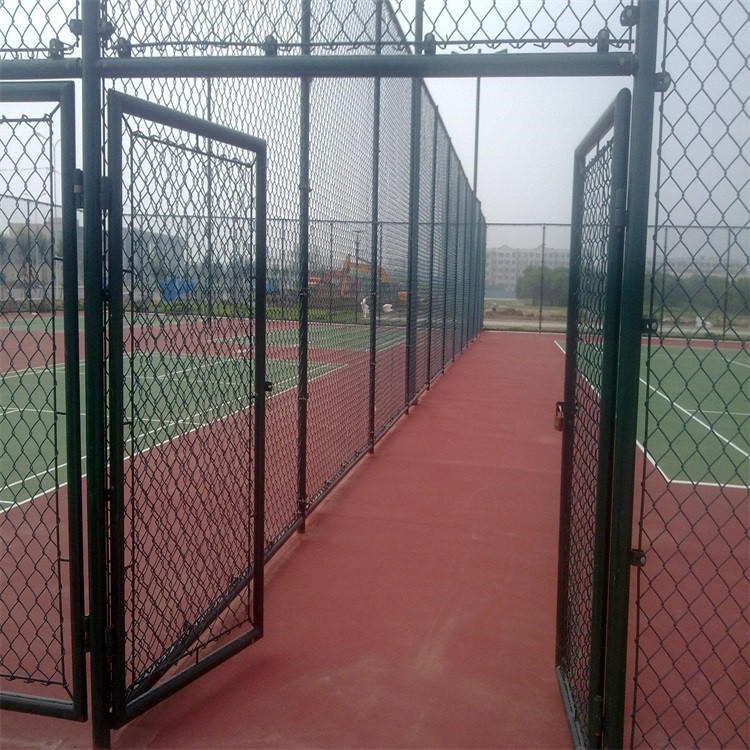 揭阳市运动场绿皮围网   迅鹰包胶体育场围栏  操场围网按要求定制