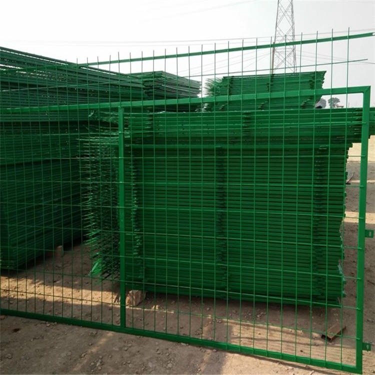 迅鹰 供应框架护栏网 园林防护网小区  庭院景观护栏铁丝网