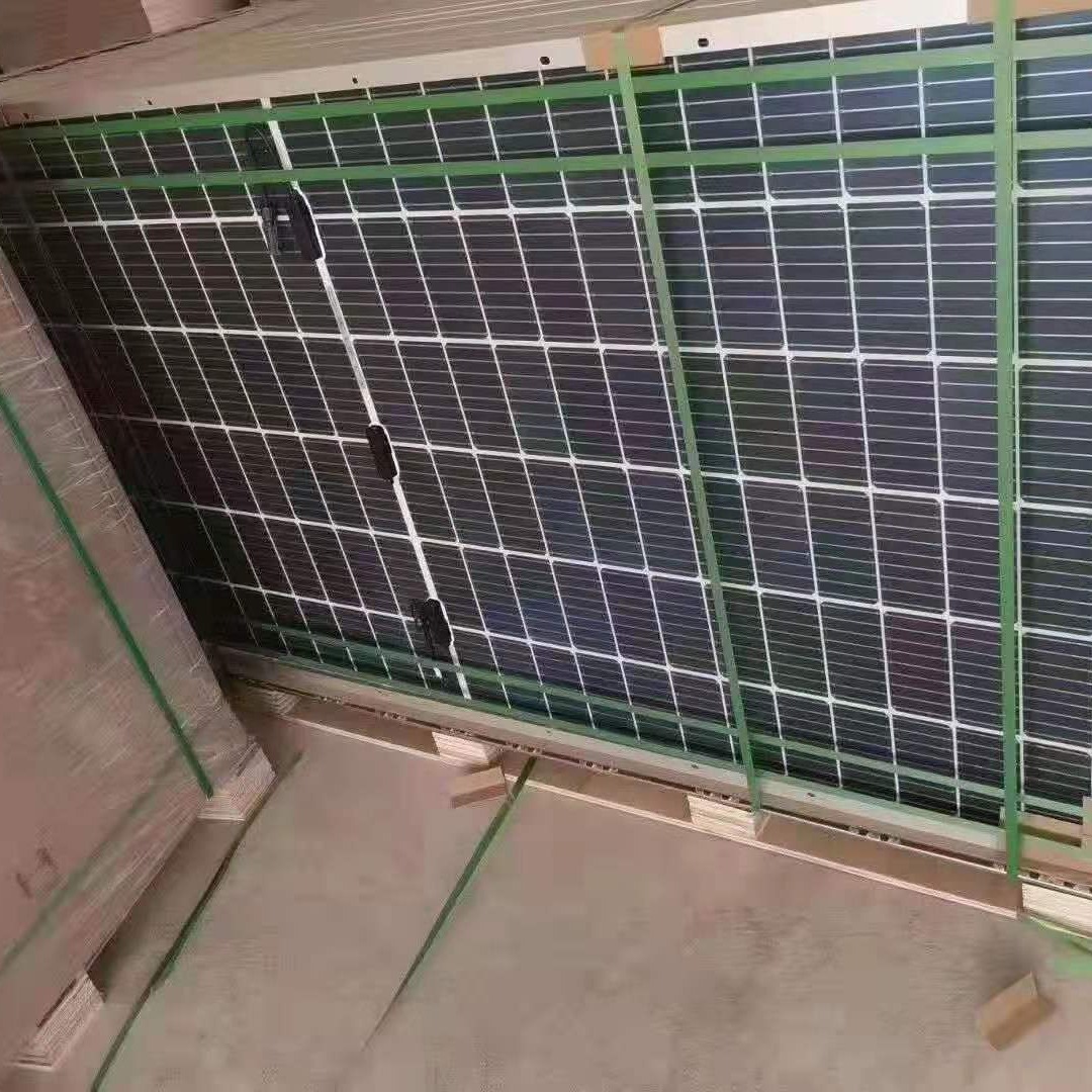 太阳能光伏组件回收 现款结算  光伏太阳能板回收 鑫晶威常年上门采购