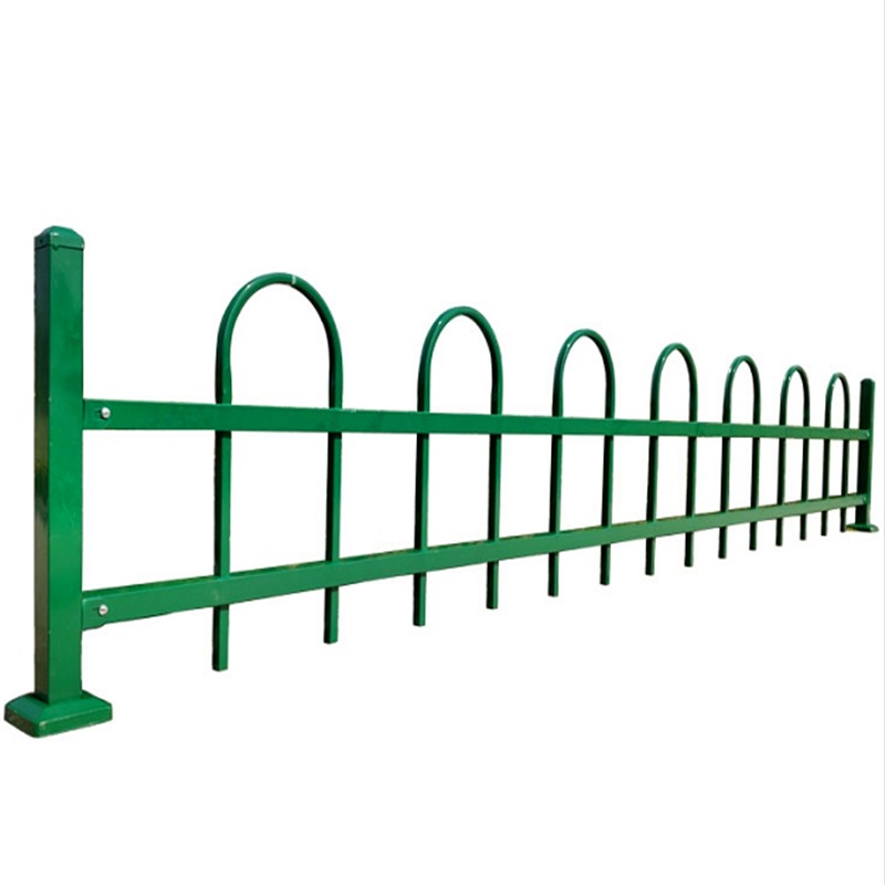 雄沃草坪绿化栏杆 花坛路边铁护栏 花坛草坪护栏价格 公路绿化护栏