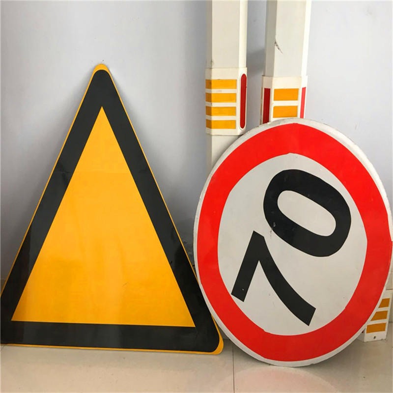 道路交通标志牌杆 现货供应交通指示杆牌 道路交通标志牌 交通指示标志杆牌