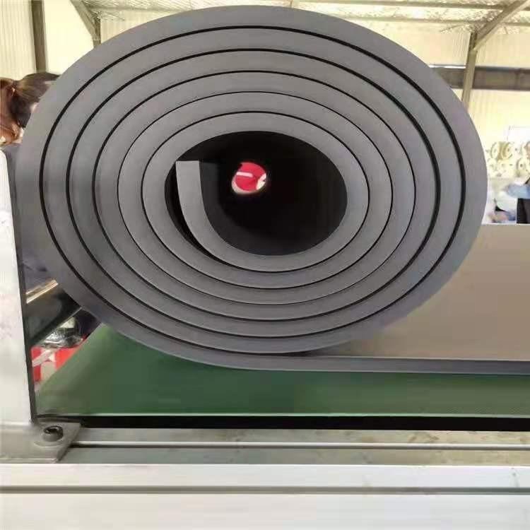 华美品牌 b1级橡塑保温板 3公分厚10米长1米宽 隔音吸音材料