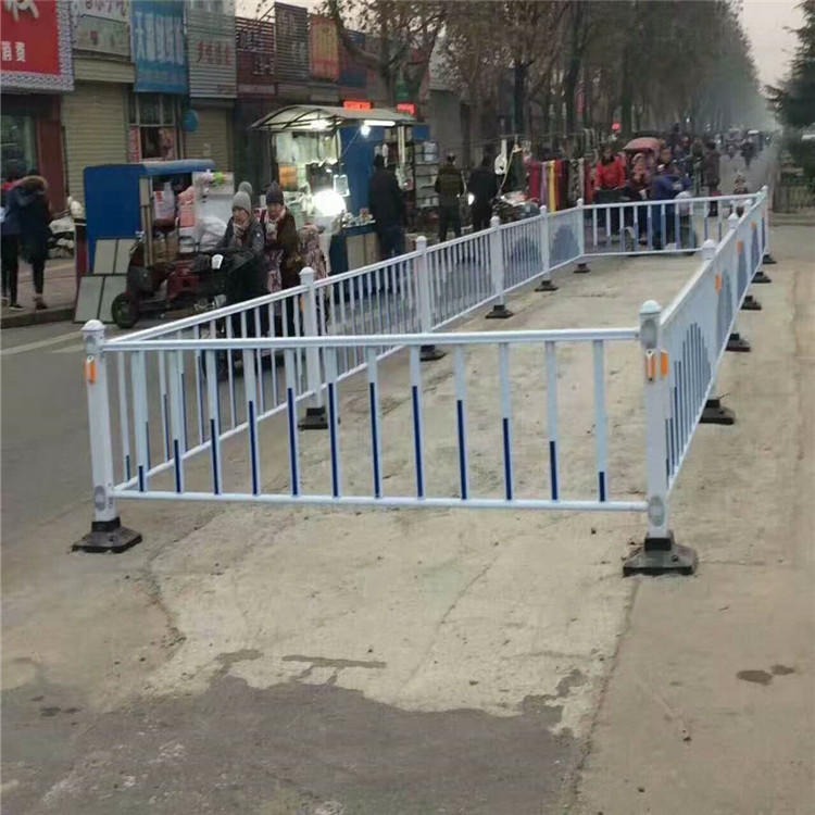 中峰丝网厂家定做道路防护系列 临时护栏 交通隔离珊 可移动护栏 锌钢护栏 市政围栏