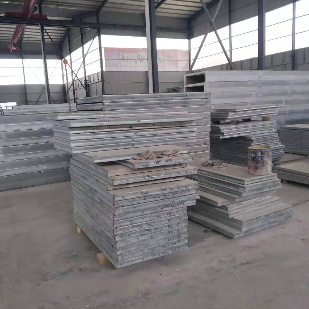 辽宁营口建房用钢骨架轻型板 钢骨架轻型板厂家 钢框轻型屋面板
