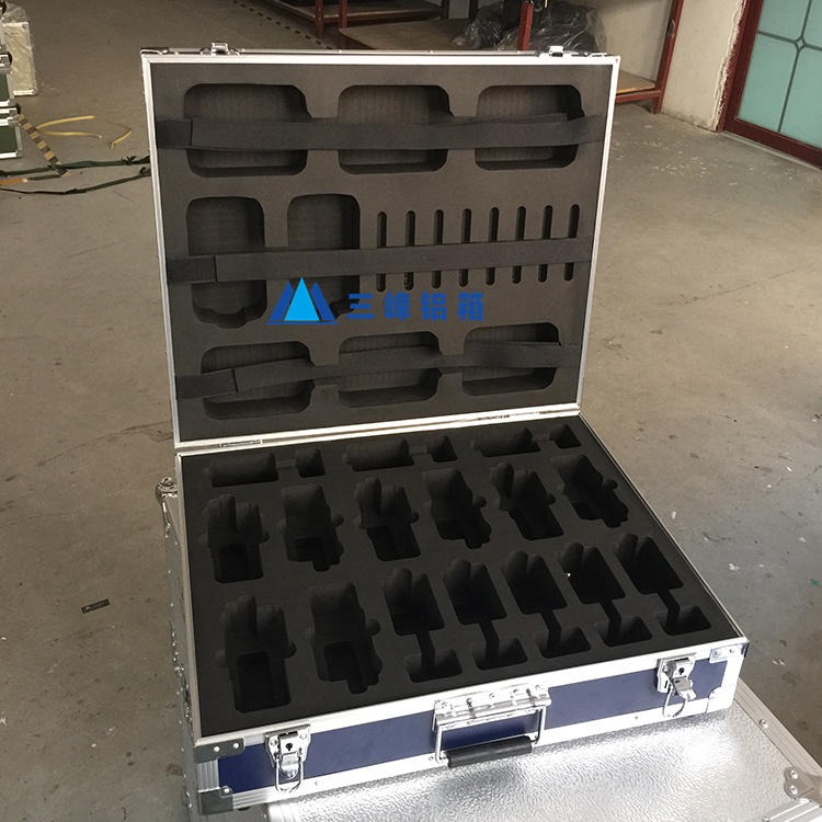 三峰铝箱 电子仪器设备箱 电子运输箱 减震便携铝箱子