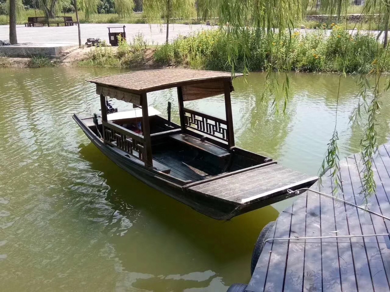 永帆直销公园手划船 电动观光木船景区小型木质游船