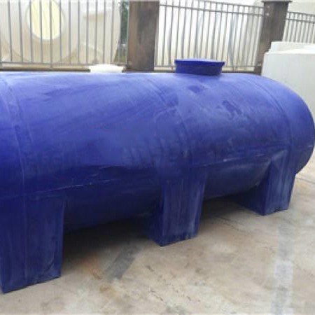 黄冈5吨防腐卧式储罐 卧式运输水箱 卧式塑料容器厂家直销