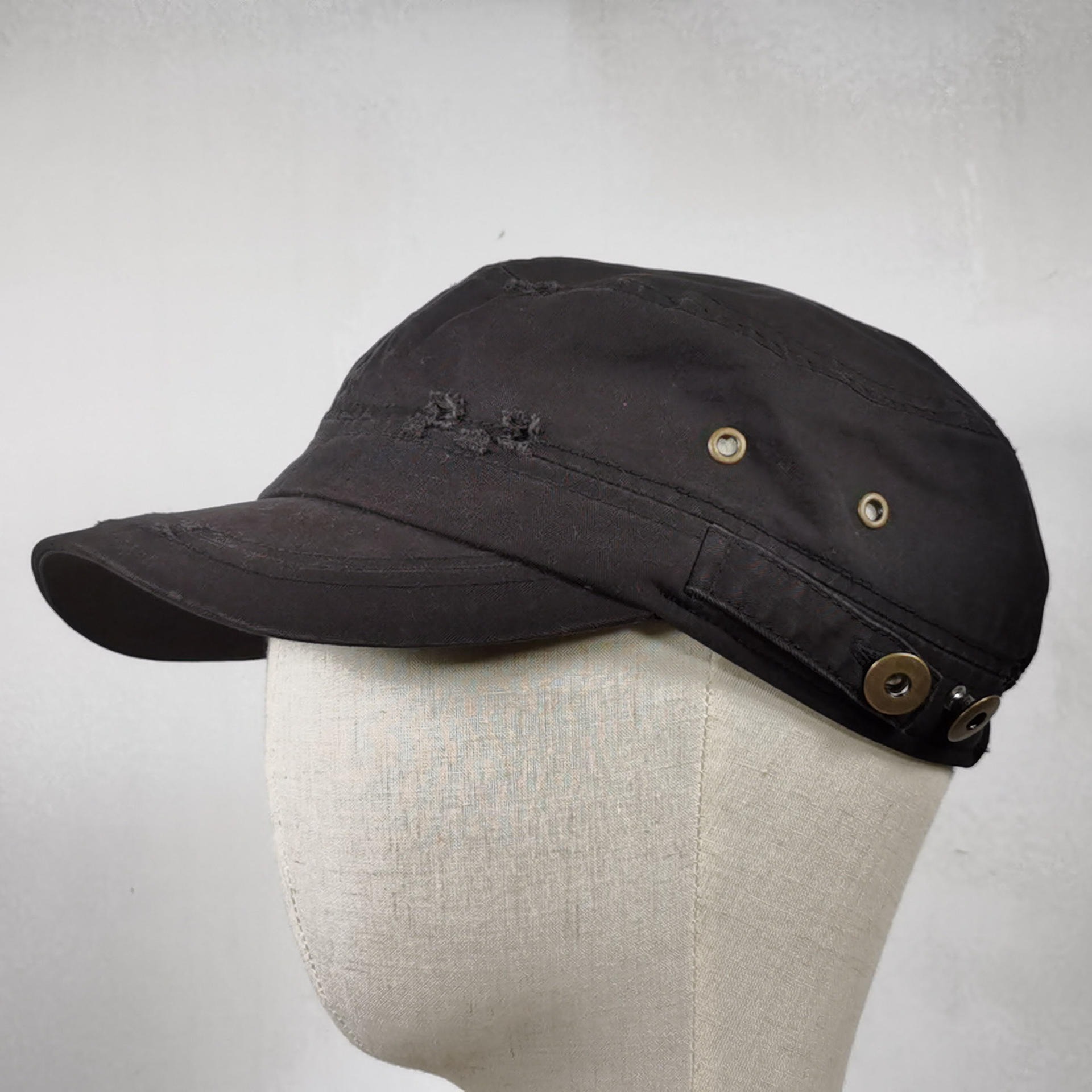 5种方法，教你怎么戴今年最时髦的海军帽！