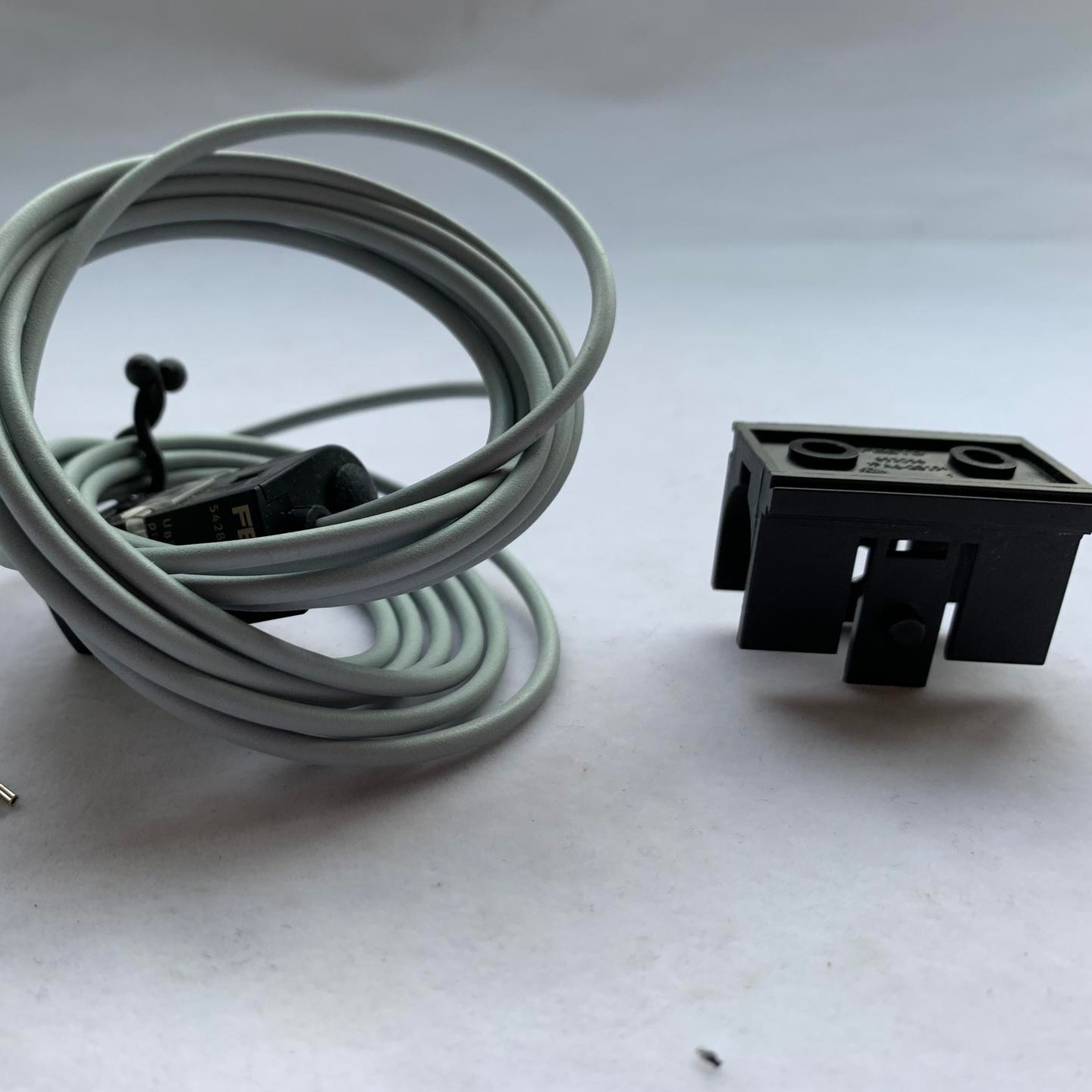 FESTO 费斯托 SDE5-D10-FP-Q6-P-K 压力传感器 电流传感器图片