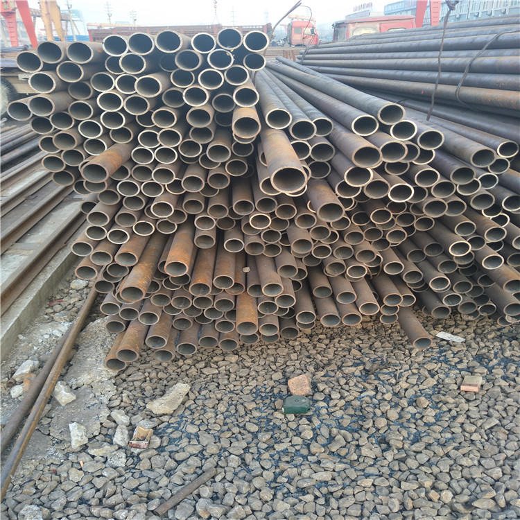 山东无缝钢管 二级钢管收购 废旧钢材 各种规格