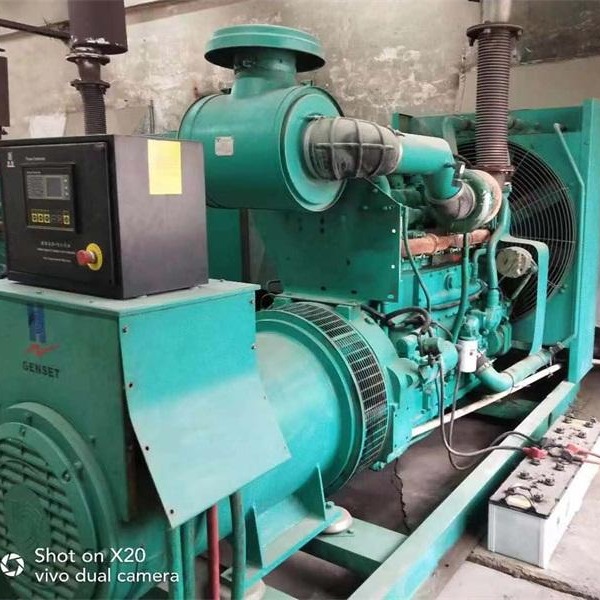滨州二手康明斯柴油发电机550千瓦二手原装发电机出售回收
