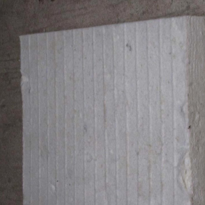 高密度硅酸铝纤维板推广价格    高密度硅酸铝板现货供应    憎水硅酸铝针刺毯价格    硅酸铝管壳特点信息