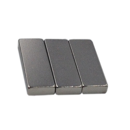 供应强力磁铁 长方形磁铁 镀锌磁铁 钕铁硼强磁