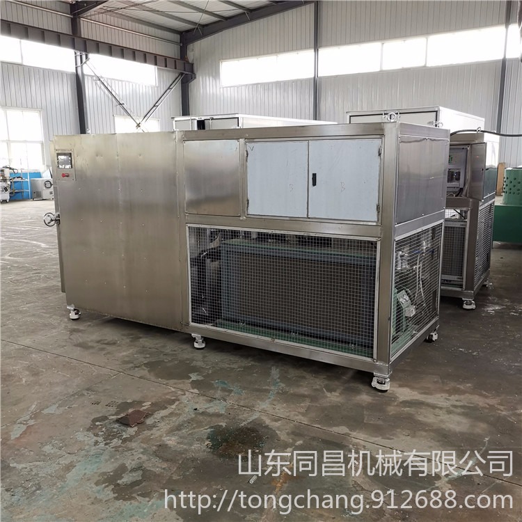 常年出售真空冻干机	山东同昌机械可供用多型号真空冻干设备机器	肉食品冻干机图片