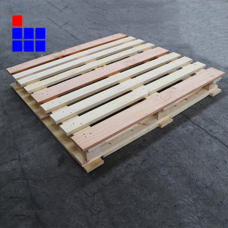 低价促销青岛木托盘厂家生产定制实木垫板 四面进叉
