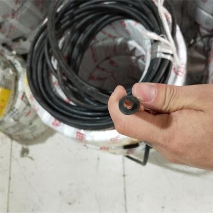 阿勒泰电缆批发厂家 橡胶软电缆 焊机电缆 防水软电缆 电力电缆石河子销售厂家图片