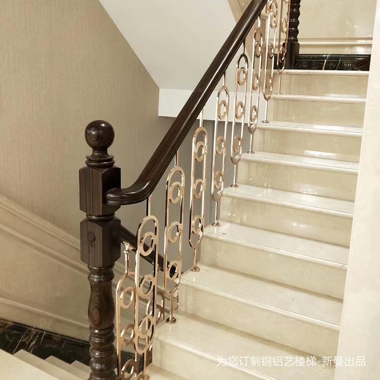 舟山 欧式铜雕别墅楼梯款式 叹为观止的雕纹