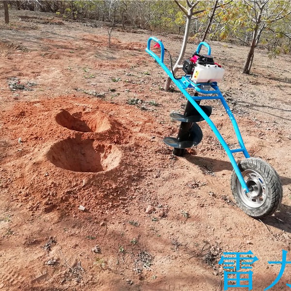 植树挖坑机推动种树行业机械 栽树打坑机技术