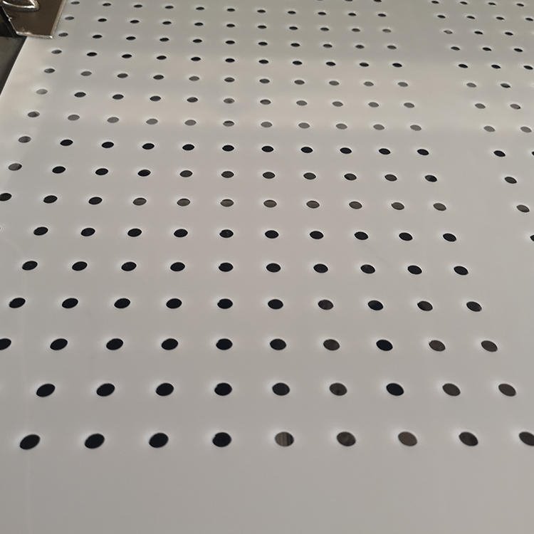 食品级pe材质塑料板打孔 聚丙烯塑料冲孔网板 专业数控机床厂家 经验丰富